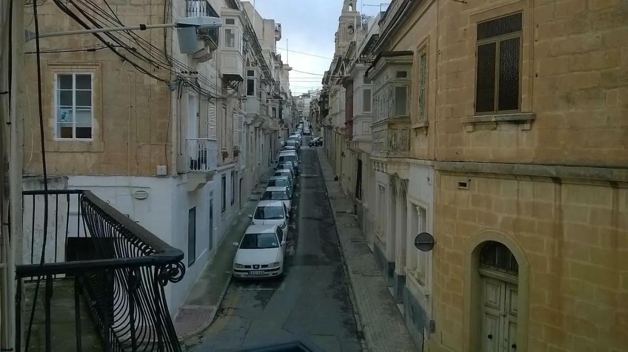 Sliema Central Apartment